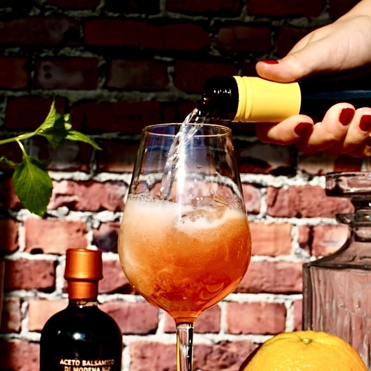 Spritz-Rezept: Aperol Spritz - Der beliebteste Aperitif aus Italien