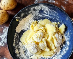 Kartoffelteig für Kartoffelwaffeln